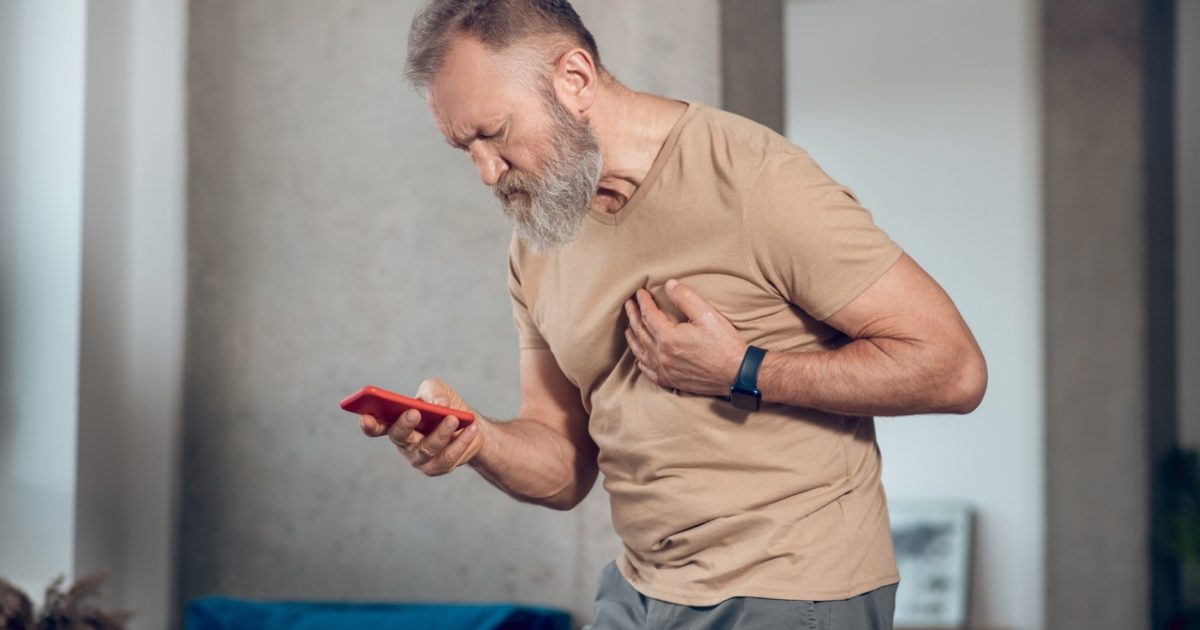 Sintomas que o Corpo Dá Dias Antes de um Infarto